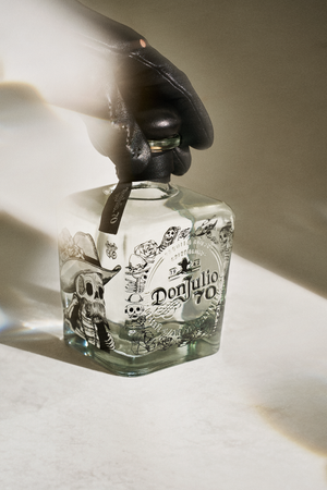 TEQUILA DON JULIO 70 AÑEJO CRISTALINO ARTIST EDITION DESIGNED BY WILLY CHAVARRIA