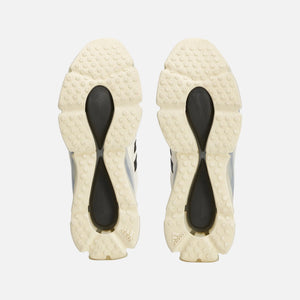 WC X ADIDAS MEGARIDE - WHT/BLK