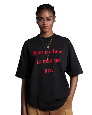 WILLY X TINDER PRIDE 2025 T-SHIRT